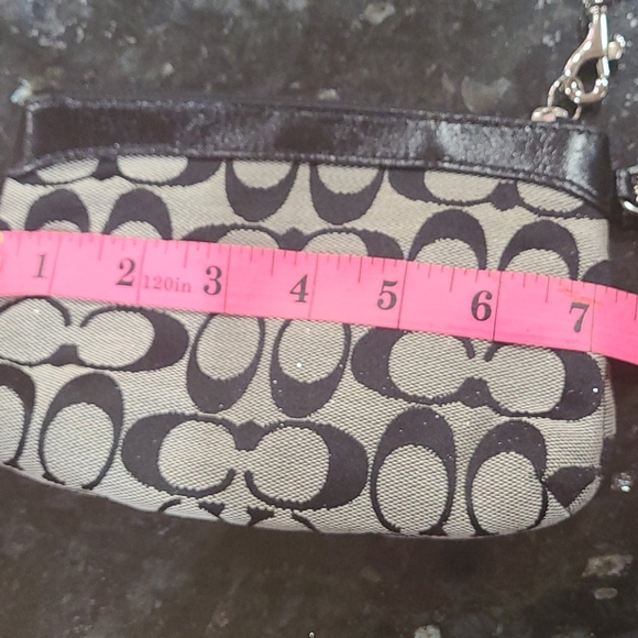 Coach clutch - Picture 3 of 4